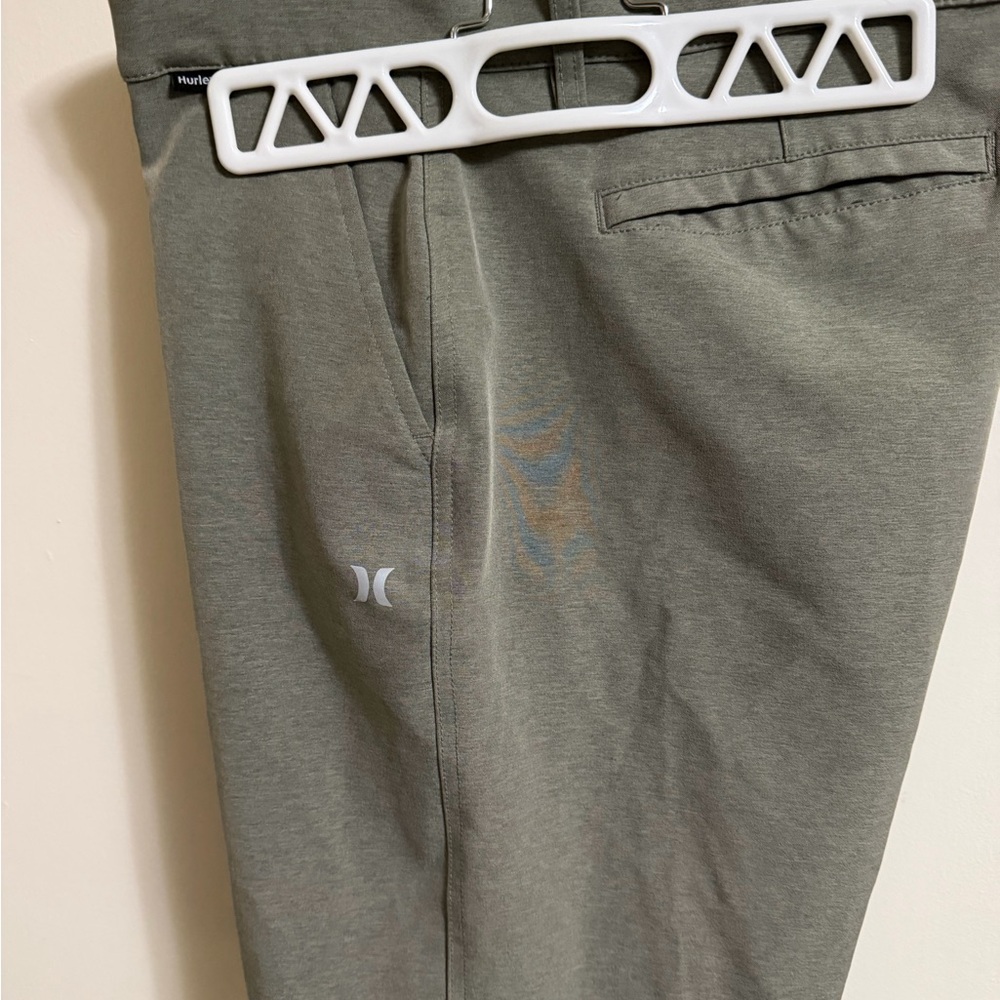 Hurley Men's Olive Green Flat Front Shorts